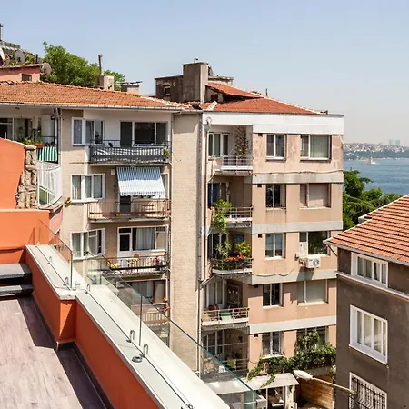 Decent With A Magnificent Terrace , View * Istanbul